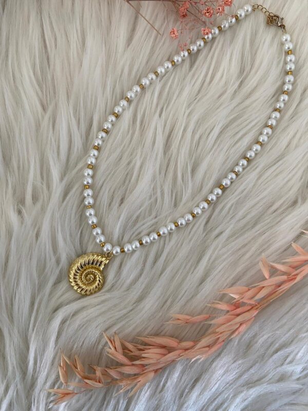 Parelketting Met Schelp